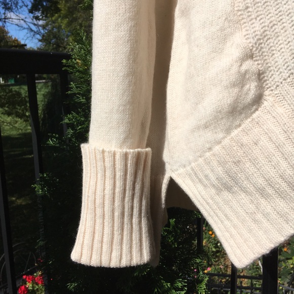 Moth Oversized Wool Blend Turtleneck Sweater - Picture 12 of 15